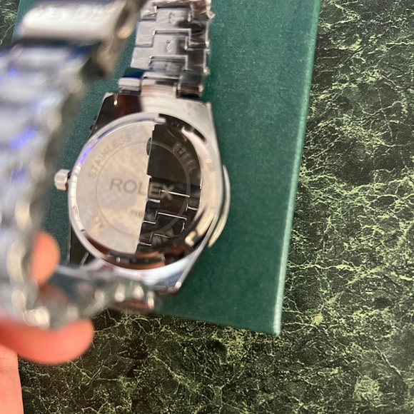 Nice watch - Picture 3 of 4